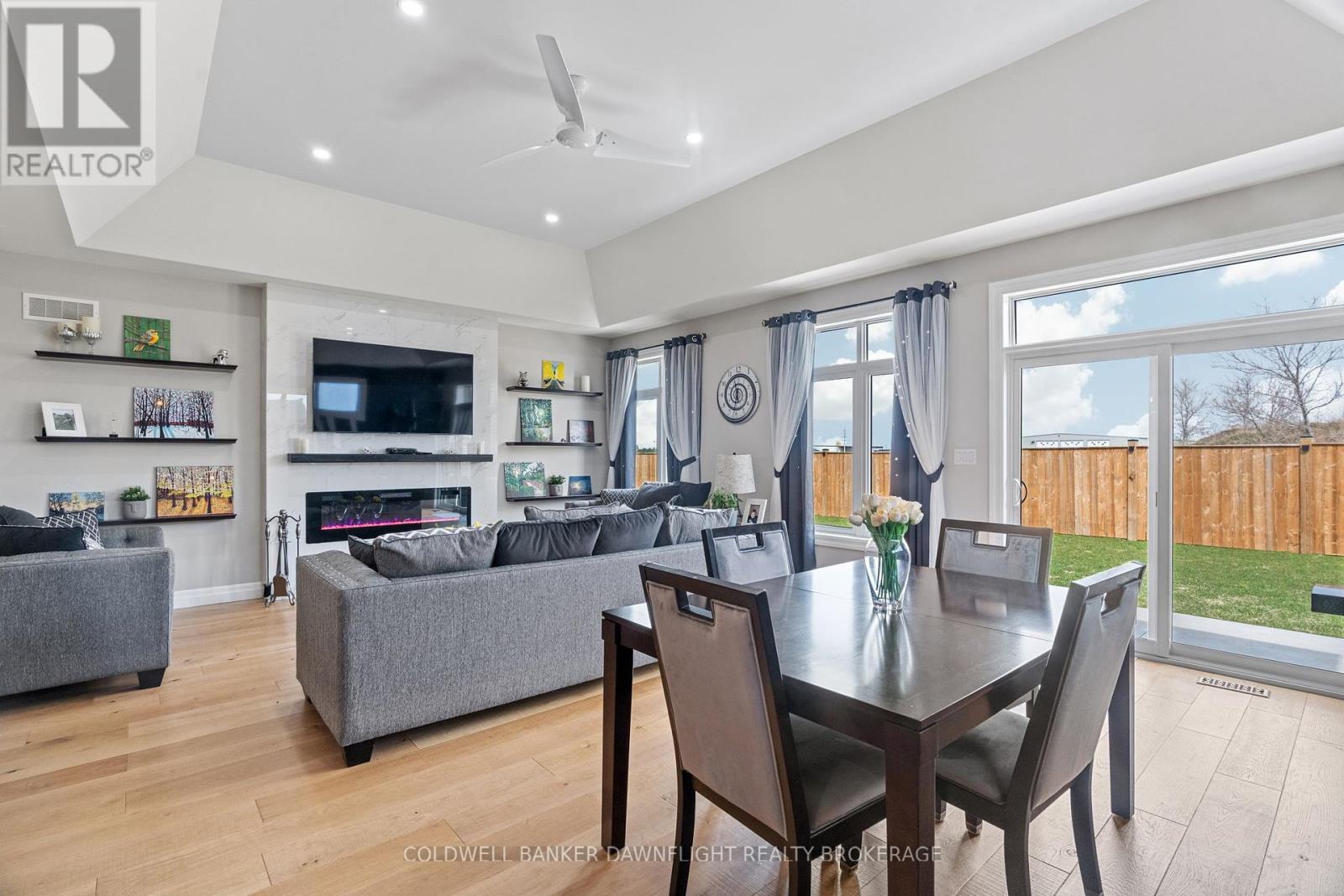 Photo 12 of 50 for 303 Hazelton Lane