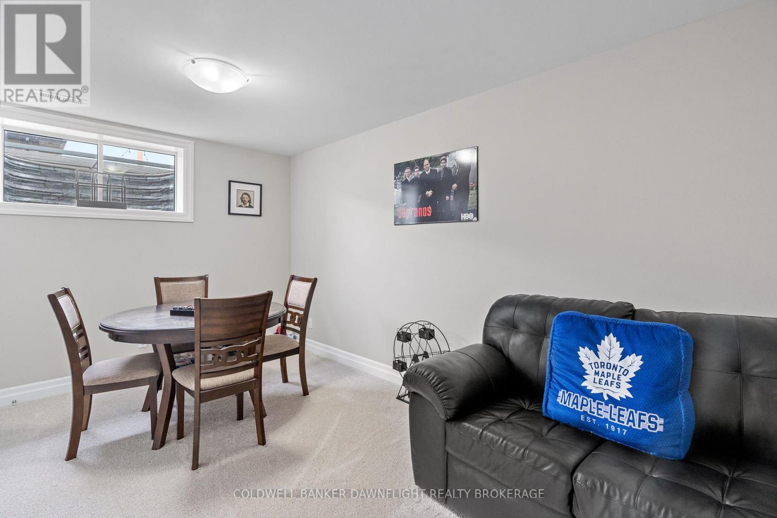 Photo 37 of 50 for 303 Hazelton Lane
