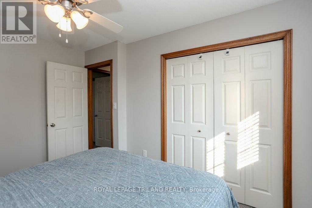 Photo 24 of 46 for 210 Snyders Avenue