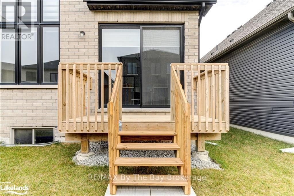 5 Rosanne Circle, Wasaga Beach, Ontario  L9Z 0N4 - Photo 37 - S12083621