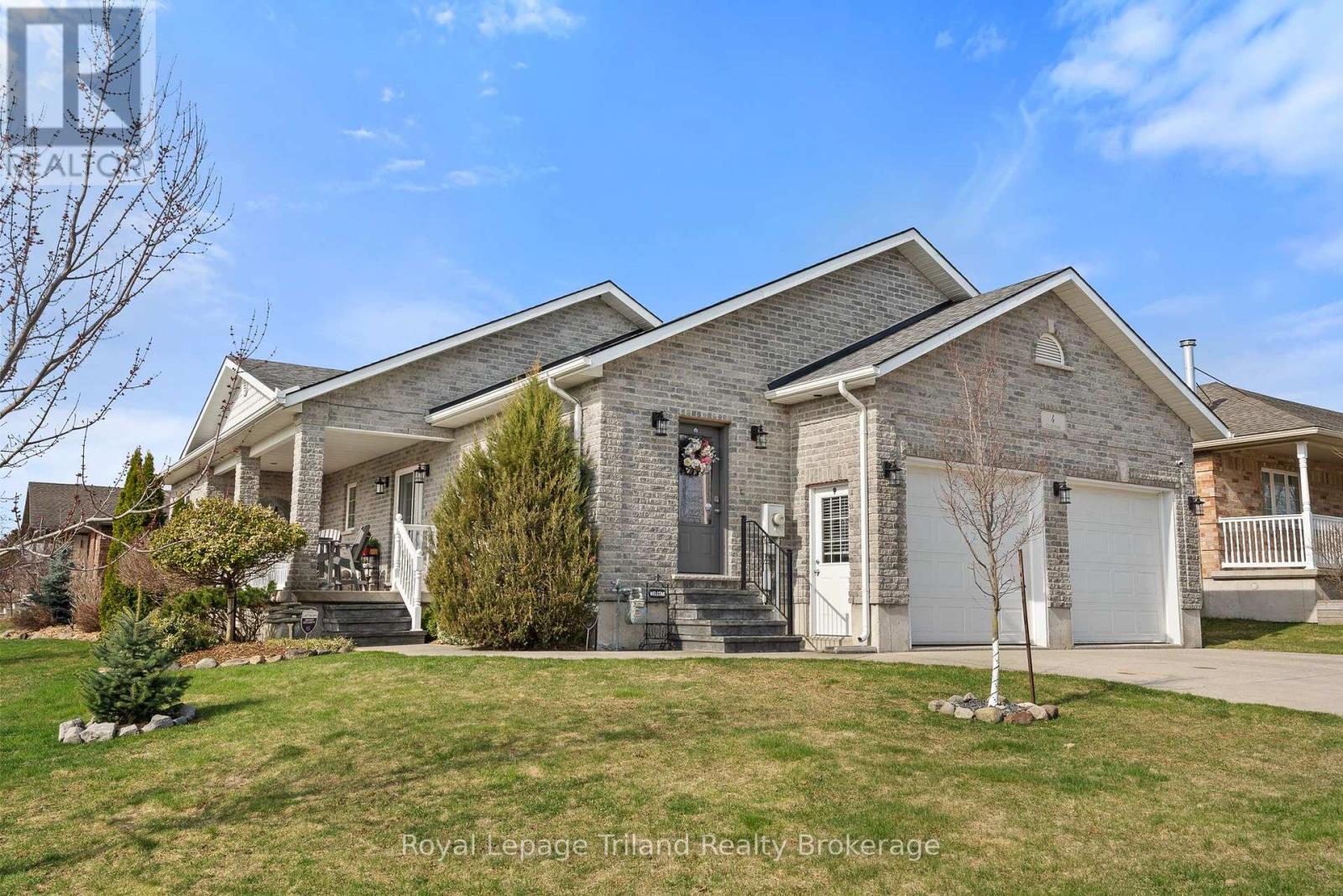 4 CLAYTON STREET, West Perth, Ontario