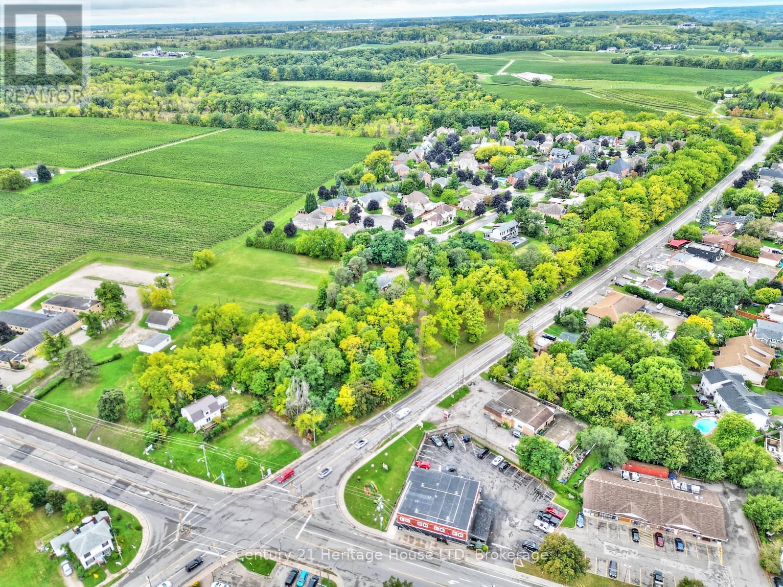 3426 King Street, Lincoln, Ontario  L0R 2C0 - Photo 43 - X12083571