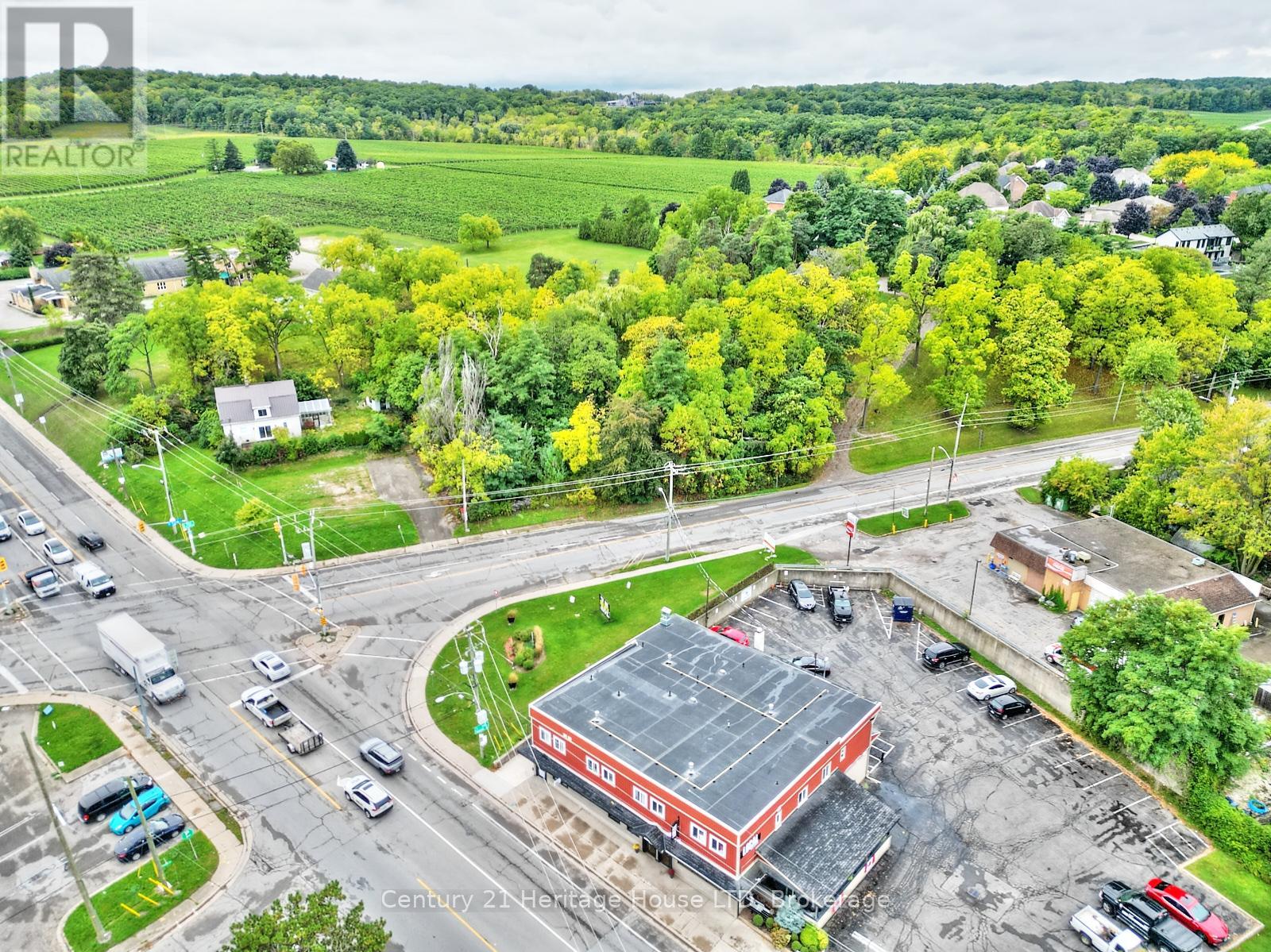 3426 King Street, Lincoln, Ontario  L0R 2C0 - Photo 44 - X12083571