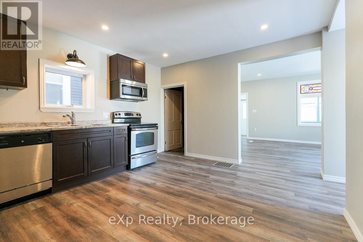 11 Absalom Street W, South Bruce, Ontario  N0G 2J0 - Photo 15 - X12083620