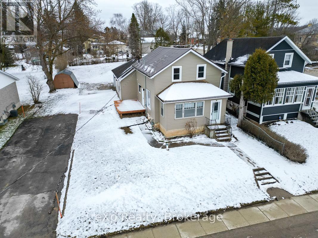 11 Absalom Street W, South Bruce, Ontario  N0G 2J0 - Photo 2 - X12083620