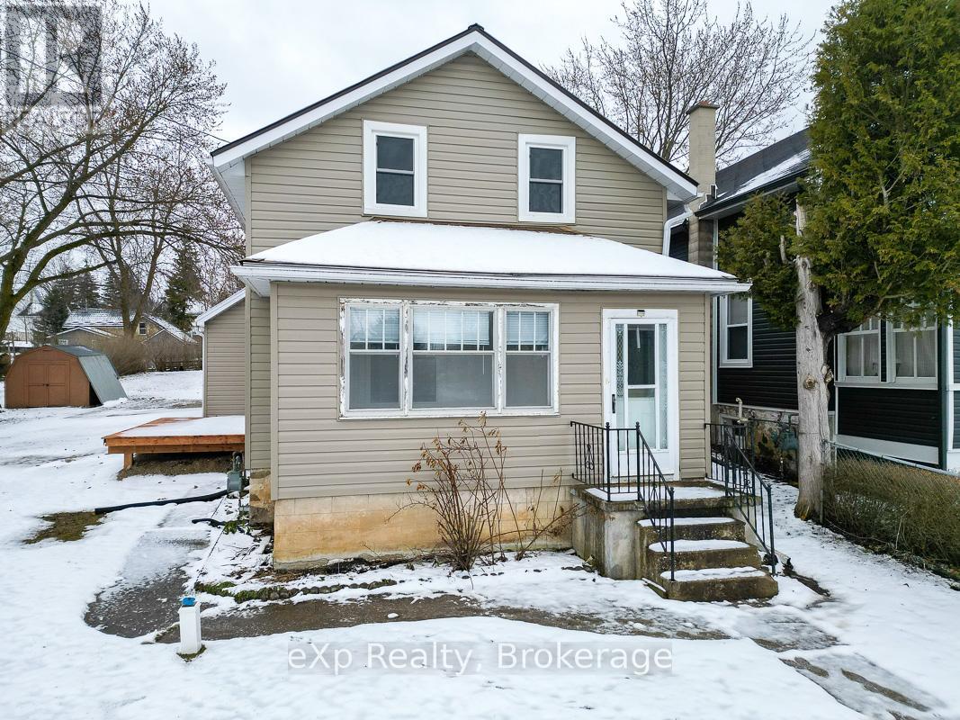 11 Absalom Street W, South Bruce, Ontario  N0G 2J0 - Photo 3 - X12083620