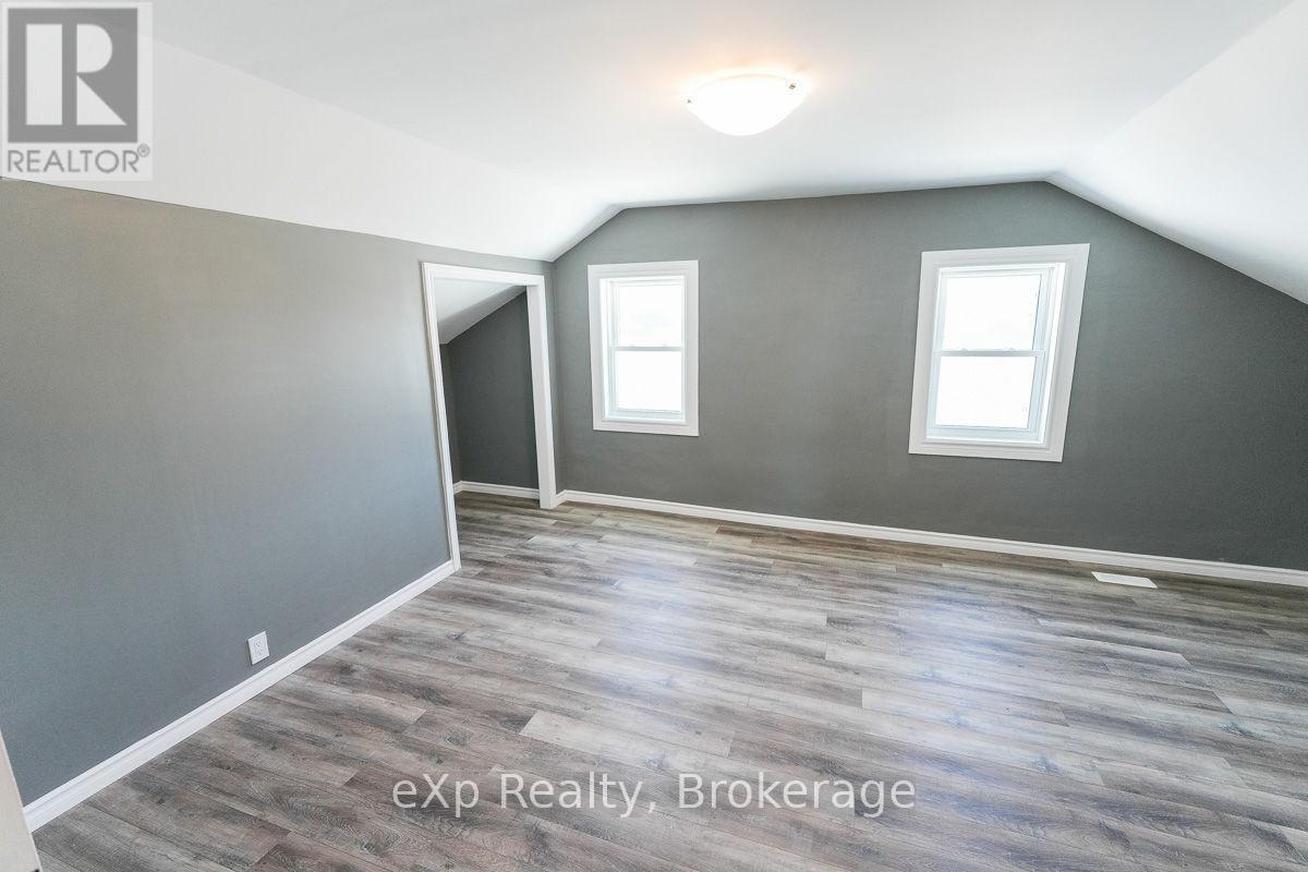 11 Absalom Street W, South Bruce, Ontario  N0G 2J0 - Photo 31 - X12083620