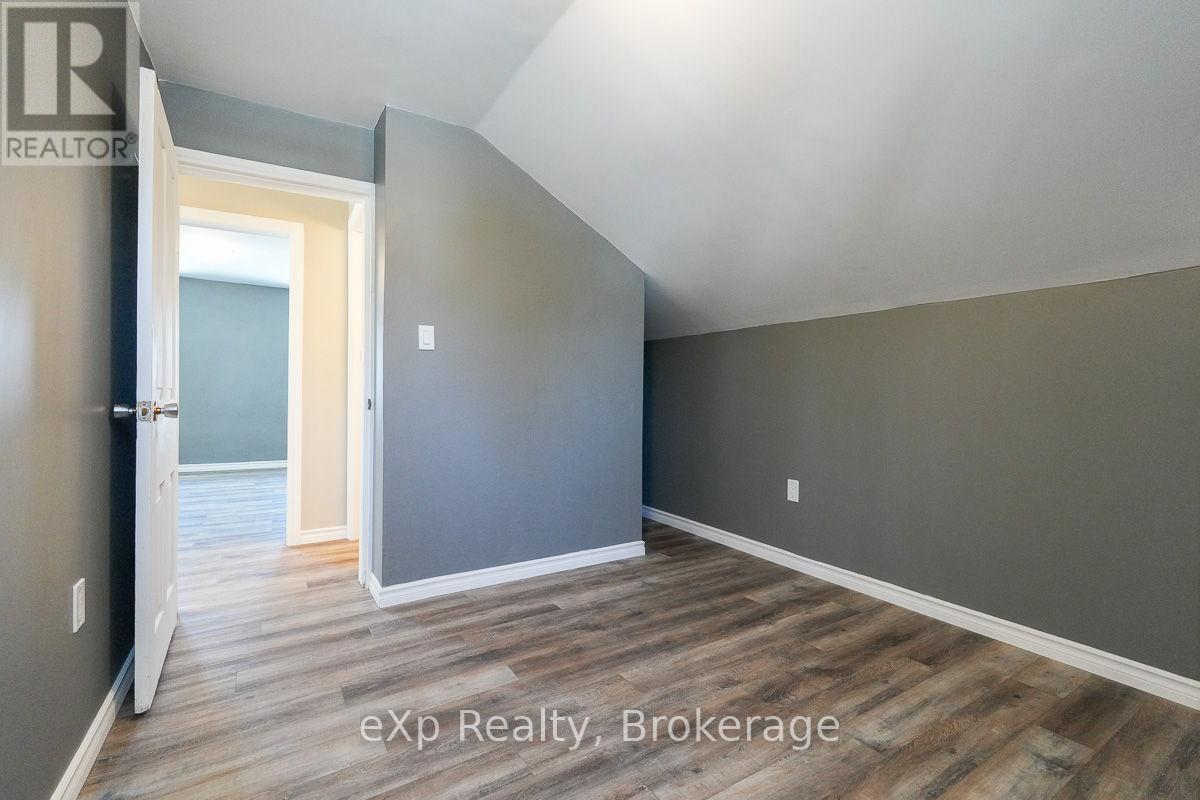 11 Absalom Street W, South Bruce, Ontario  N0G 2J0 - Photo 35 - X12083620