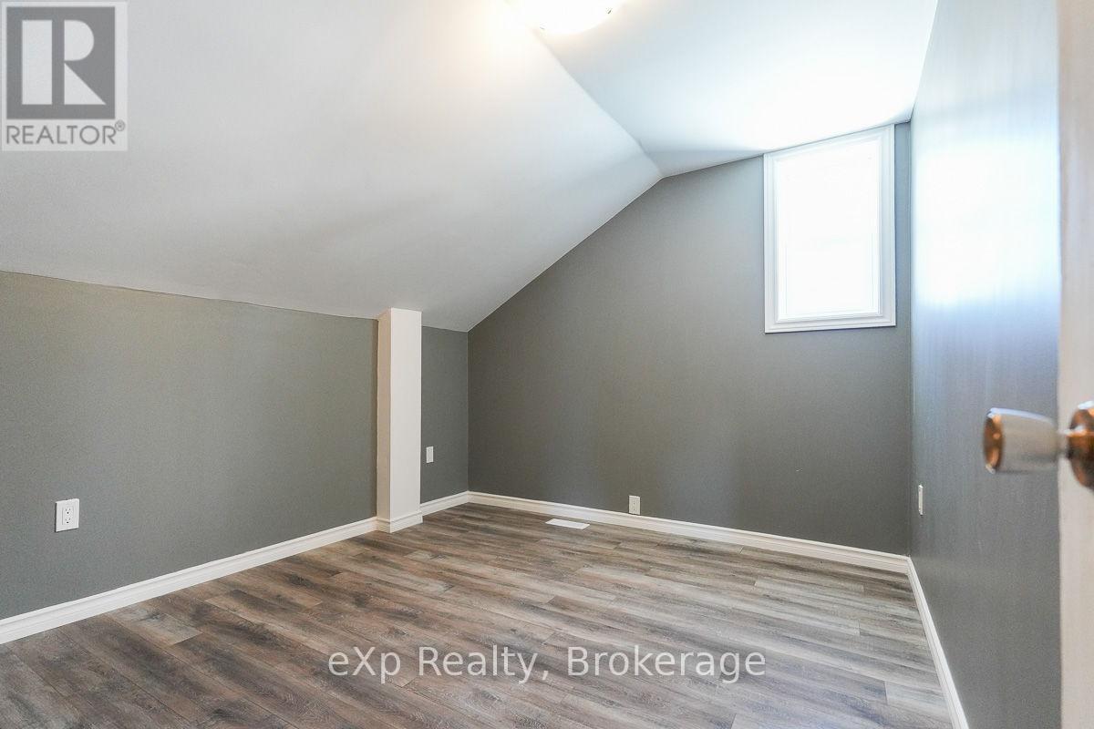 11 Absalom Street W, South Bruce, Ontario  N0G 2J0 - Photo 36 - X12083620