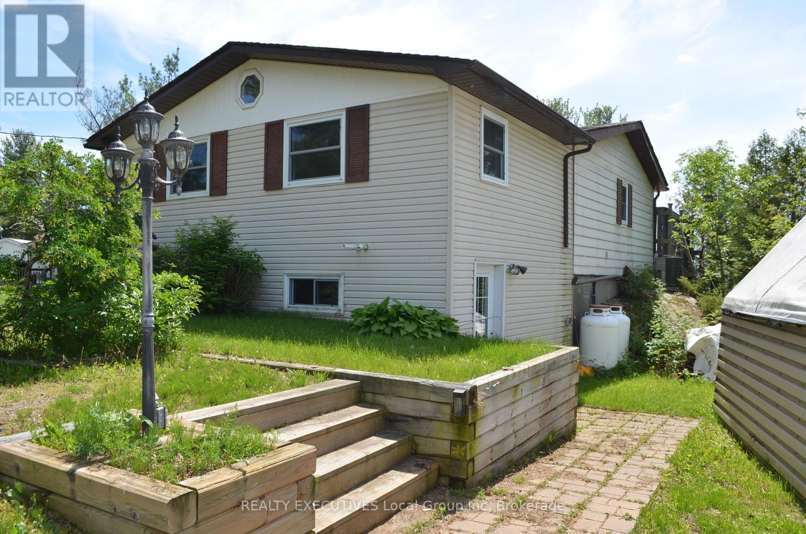 77 Rockview Road, Nipissing, Ontario  P0H 1H0 - Photo 6 - X12083747