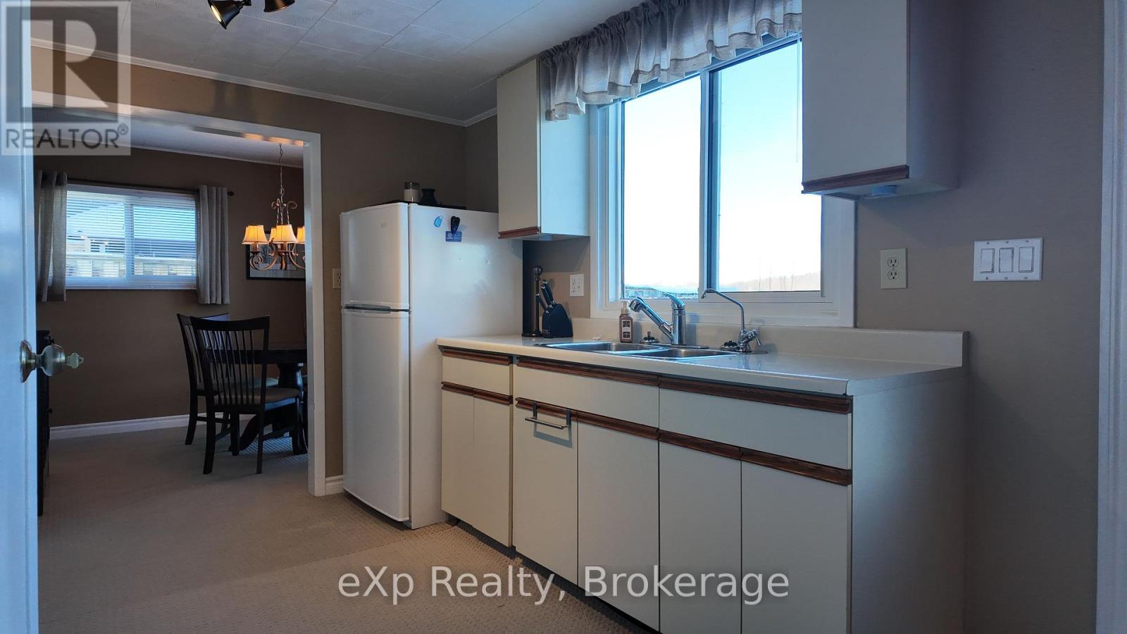 209 Lake Rosalind Road 2, Brockton, Ontario  N4N 3B9 - Photo 7 - X11918242