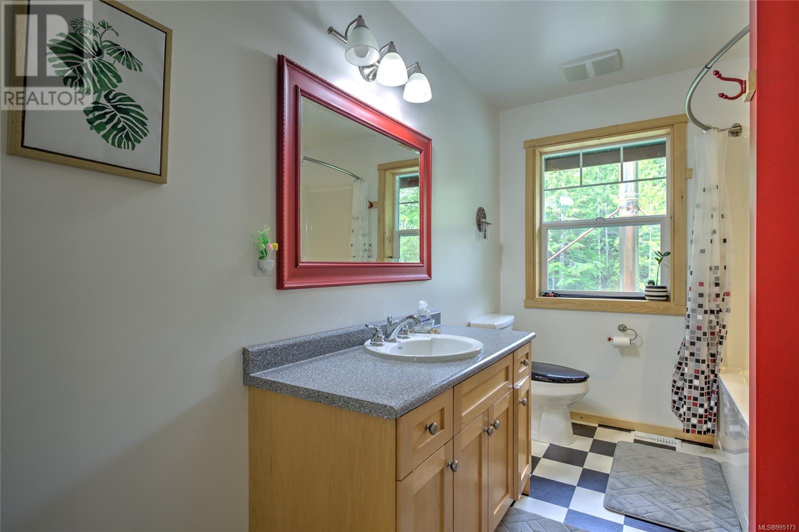 Property at 7420 Nantree Rd image 4