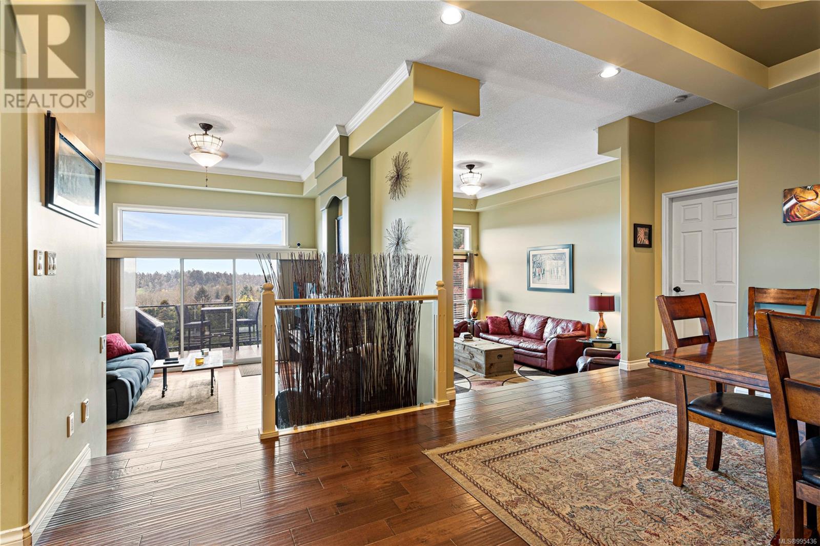 Property at 224 Tahoe Ave image 3