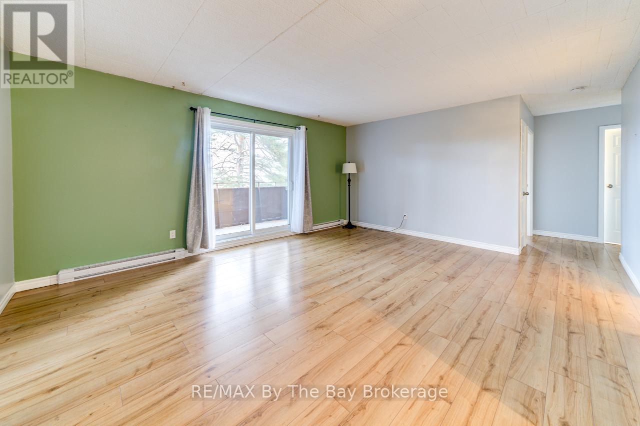 309 - 184 Eighth Street W, Collingwood, Ontario  L9Y 2C8 - Photo 13 - S12083805
