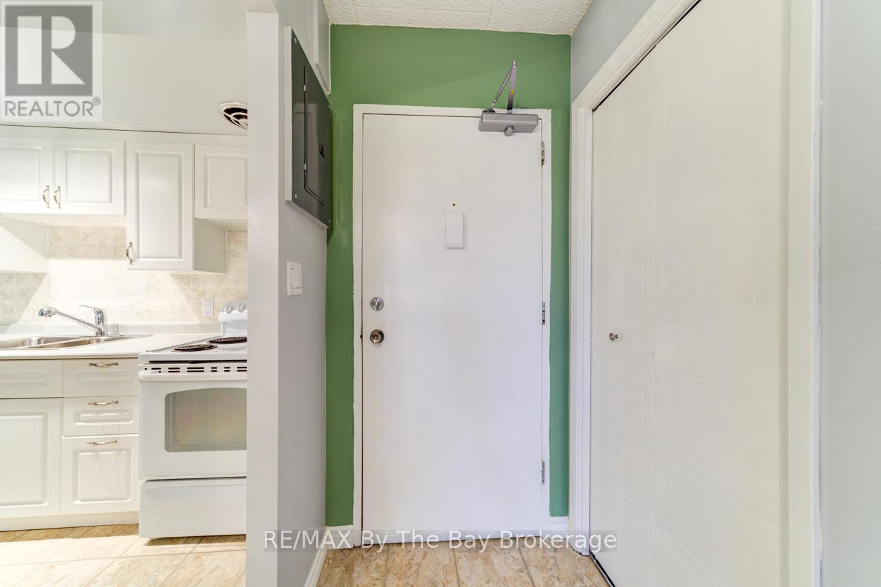 309 - 184 Eighth Street W, Collingwood, Ontario  L9Y 2C8 - Photo 7 - S12083805