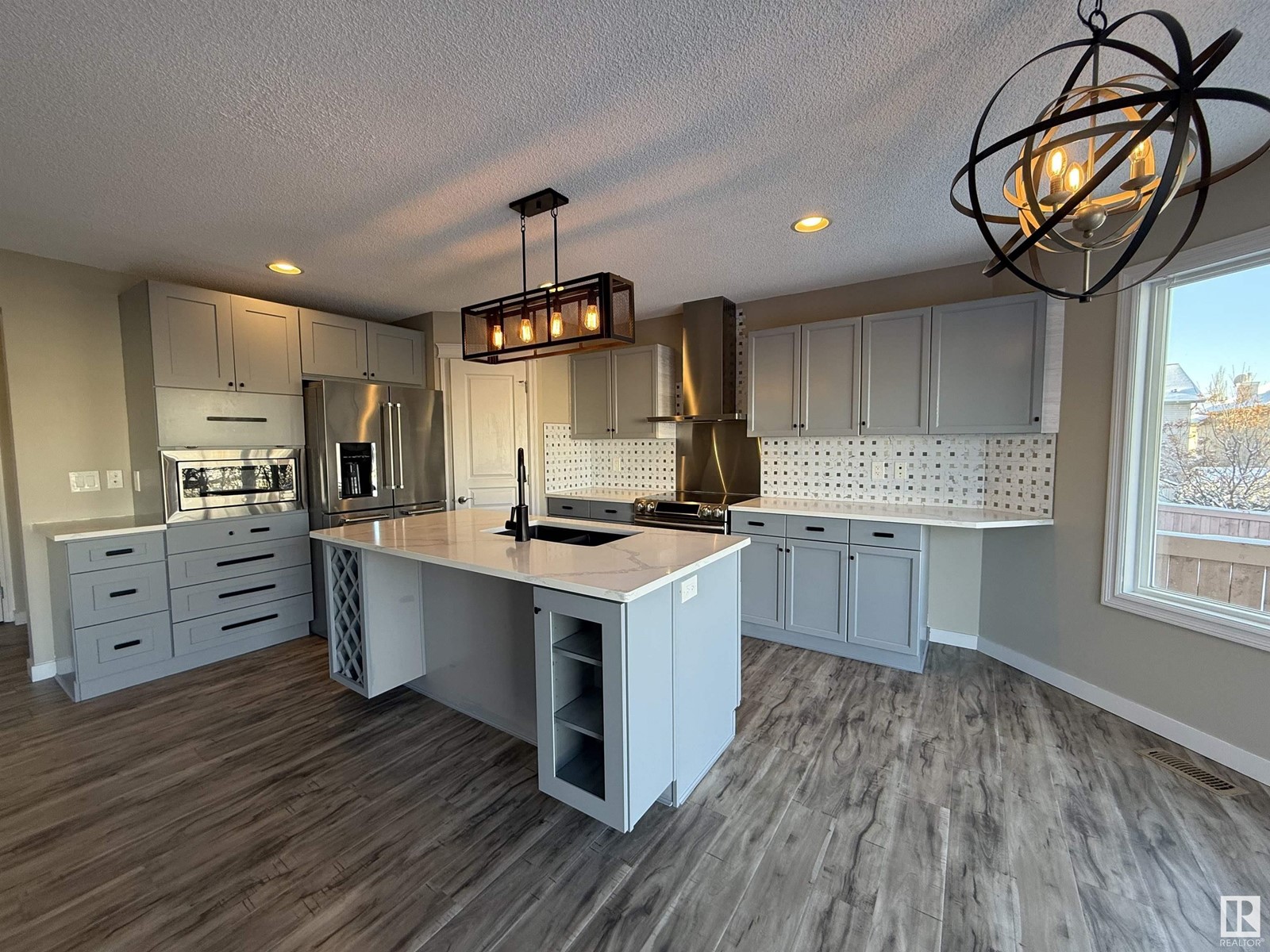 1634 Hodgson Co Nw, Edmonton, Alberta  T6R 3R5 - Photo 15 - E4430893