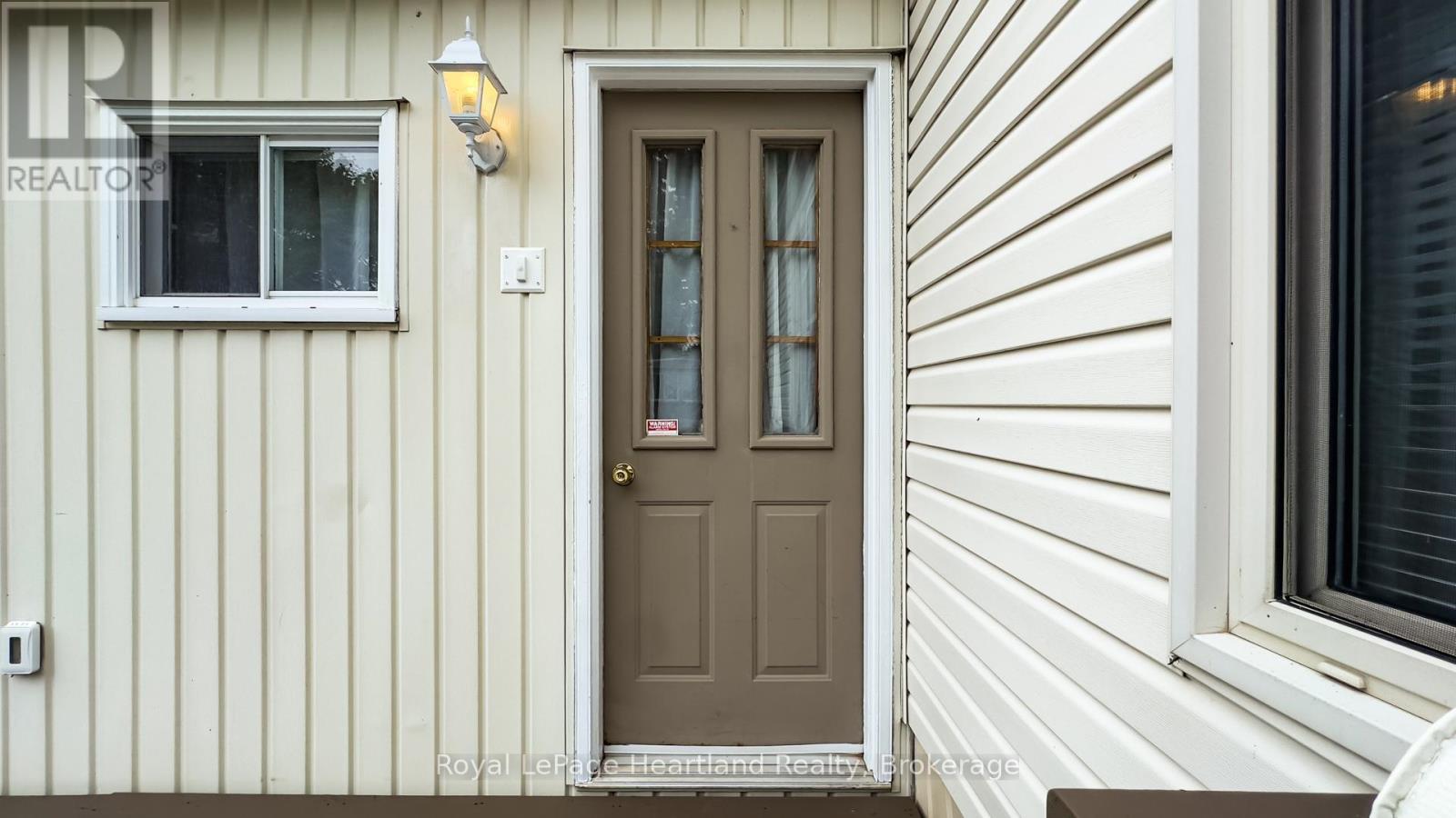 39 Cranberry Drive, Ashfield-Colborne-Wawanosh, Ontario  N7A 3Y3 - Photo 4 - X12083803