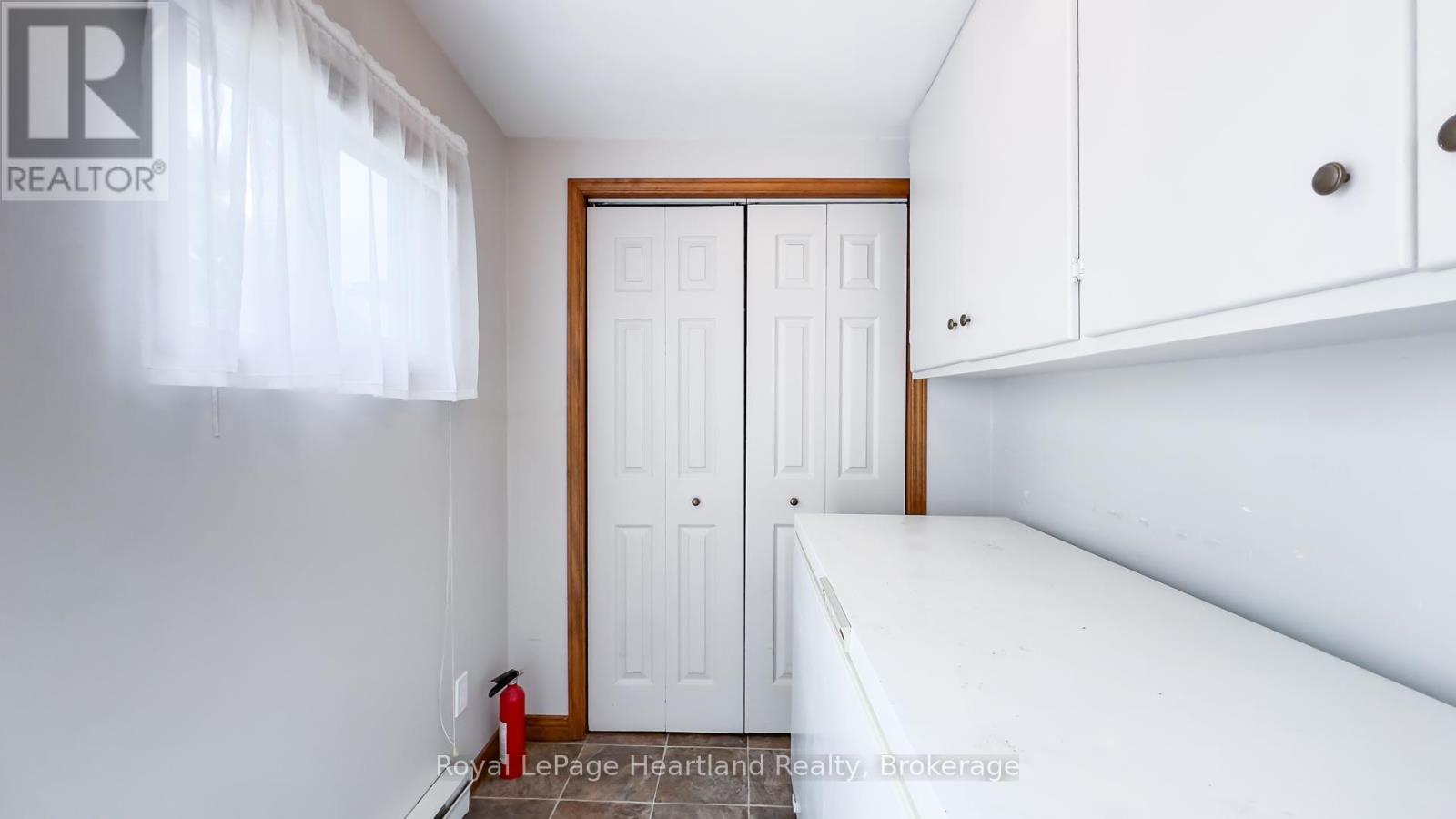 39 Cranberry Drive, Ashfield-Colborne-Wawanosh, Ontario  N7A 3Y3 - Photo 6 - X12083803