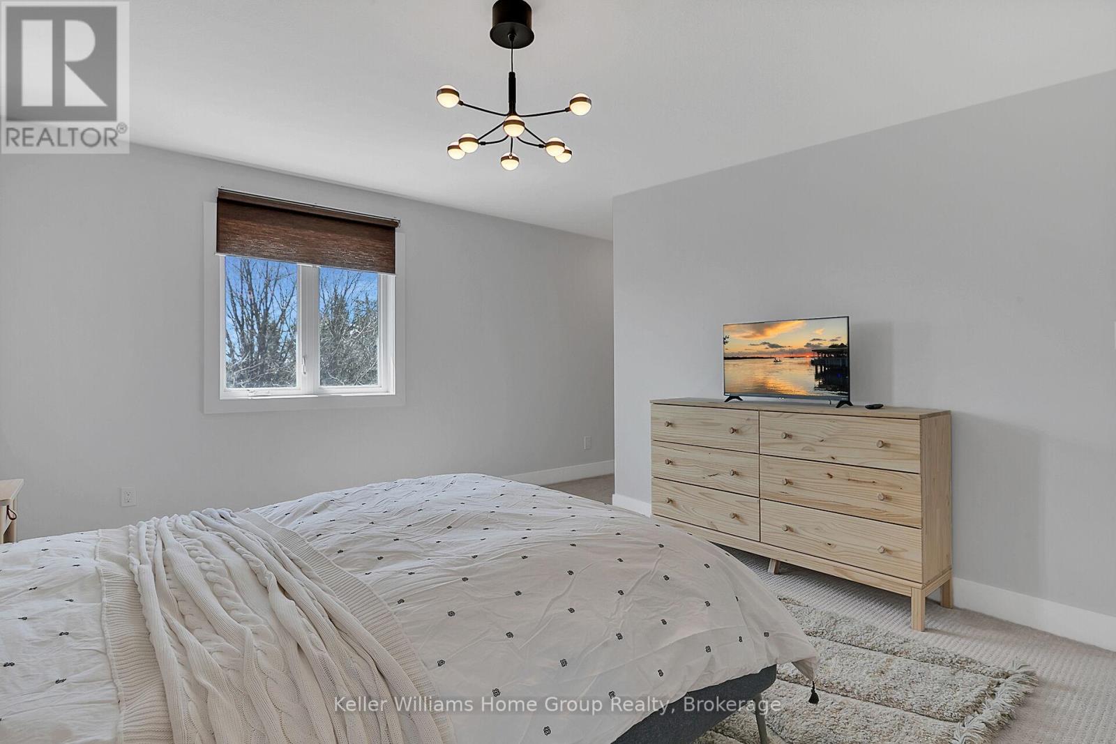585 Doonwoods Crescent, Kitchener, Ontario  N0P 0E6 - Photo 25 - X12083819