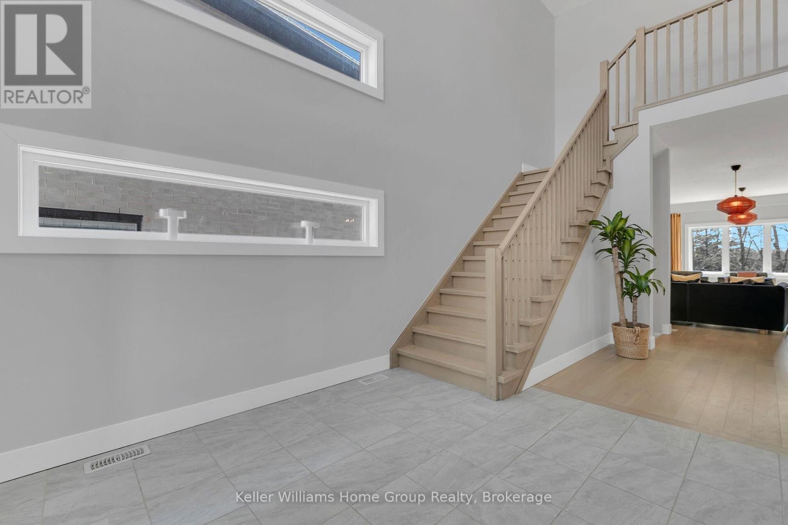 585 Doonwoods Crescent, Kitchener, Ontario  N0P 0E6 - Photo 42 - X12083819