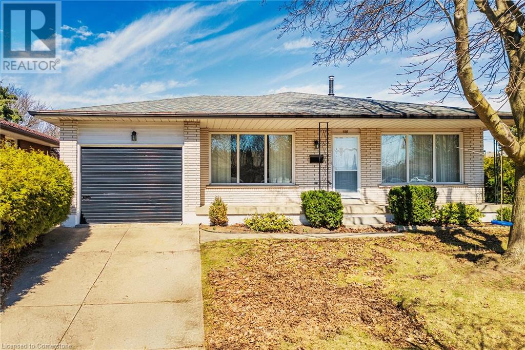 100 HADELAND Avenue, Hamilton, Ontario