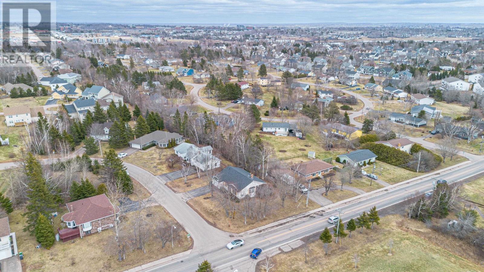 Property at 38 FOREST Drive image 3
