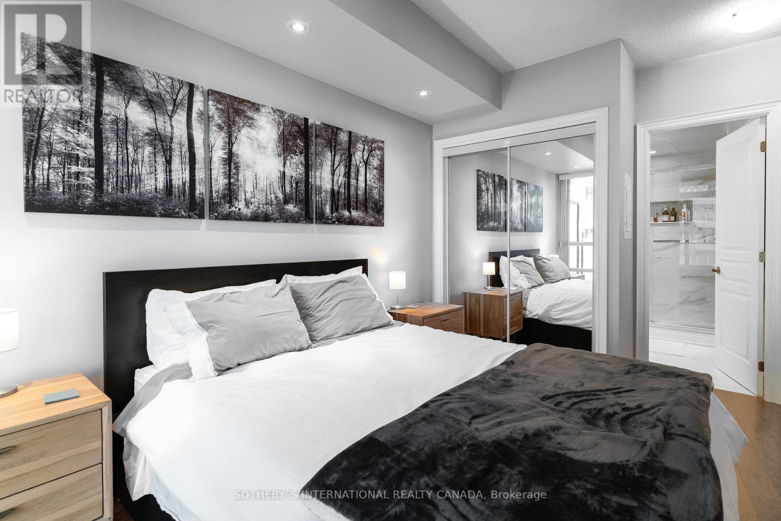 2007 - 15 Legion Road, Toronto, Ontario  M8V 0A9 - Photo 19 - W12083593