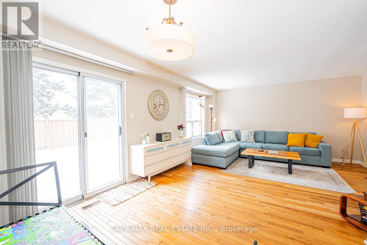 3154 Bracknell Crescent, Mississauga, Ontario  L5N 4W3 - Photo 10 - W12083628