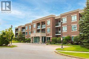 Property at 316 - 25 VIA ROSEDALE WAY image 2