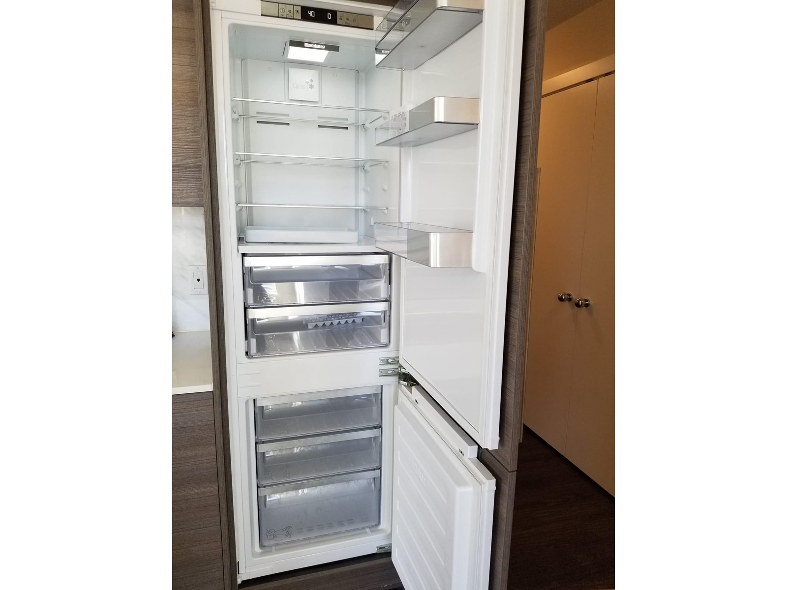 610 13398 104 Avenue, Surrey, British Columbia  V3T 1V6 - Photo 8 - R2989900