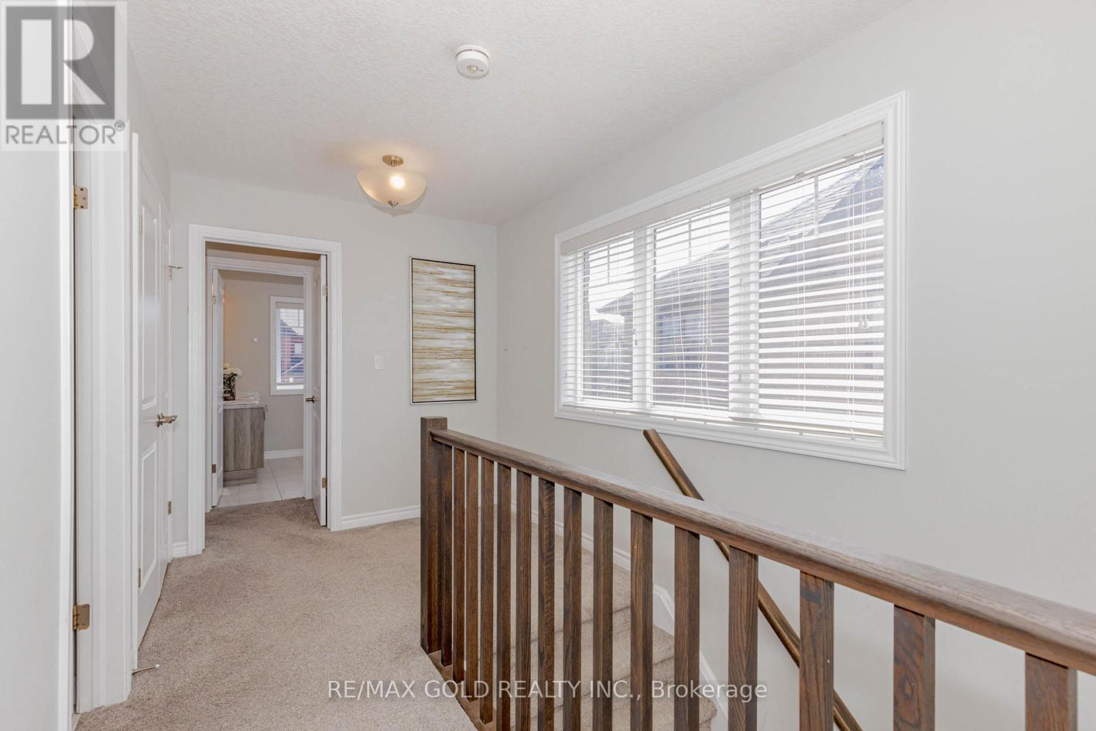 133 Hollybrook Trail, Kitchener, Ontario  N2R 0P1 - Photo 23 - X12083643