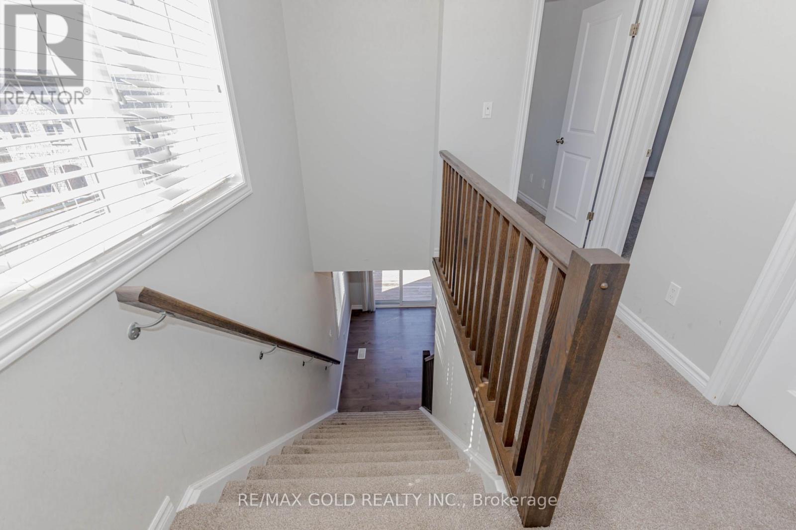 133 Hollybrook Trail, Kitchener, Ontario  N2R 0P1 - Photo 28 - X12083643