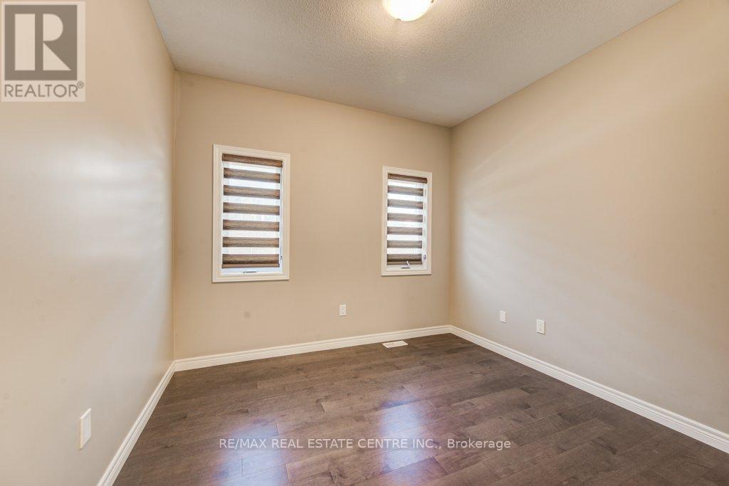 23 Harrington Road N, Guelph, Ontario  N1E 0S1 - Photo 13 - X12083662