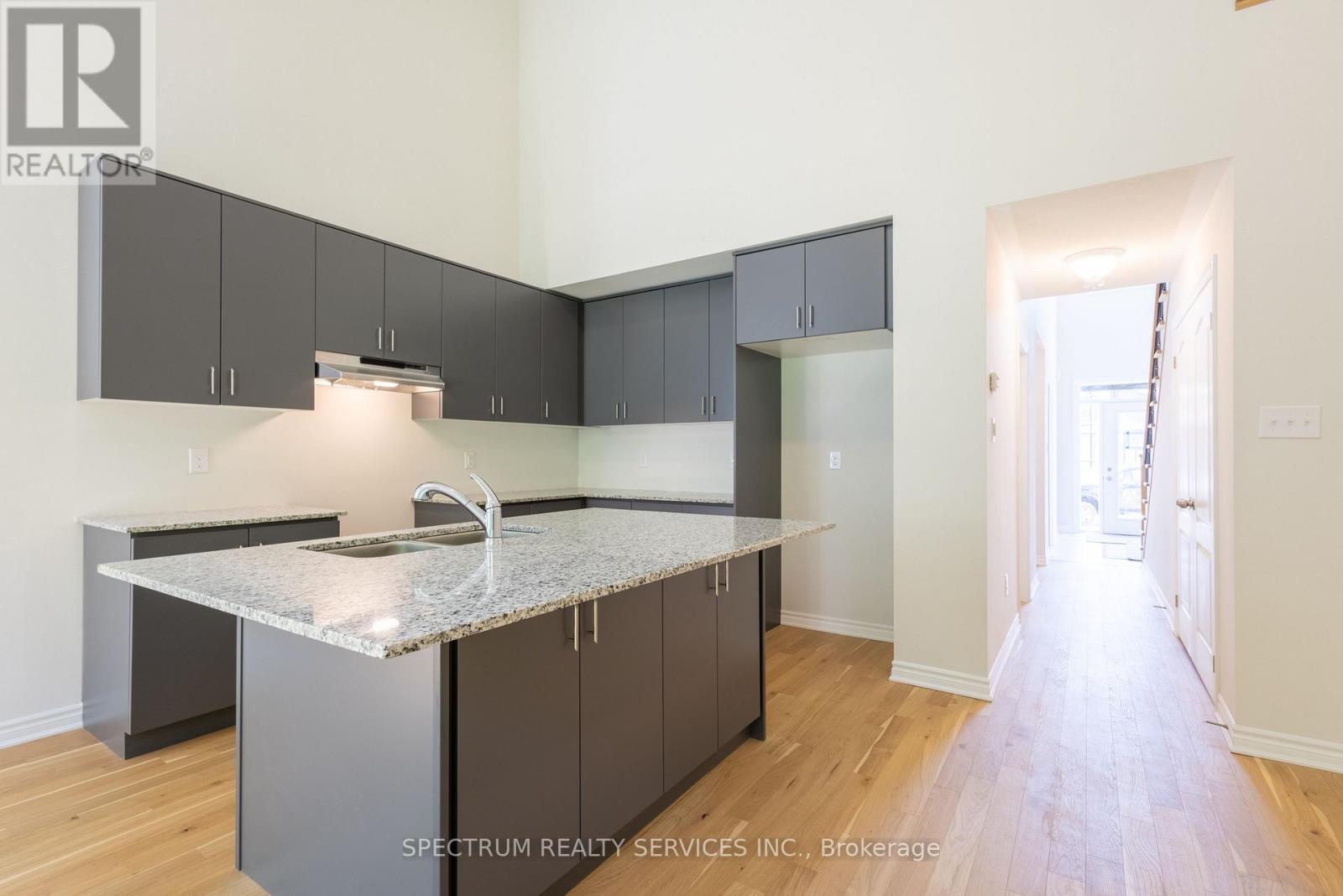 135 Marina Village Drive, Georgian Bay, Ontario  L0K 1S0 - Photo 14 - X12083668