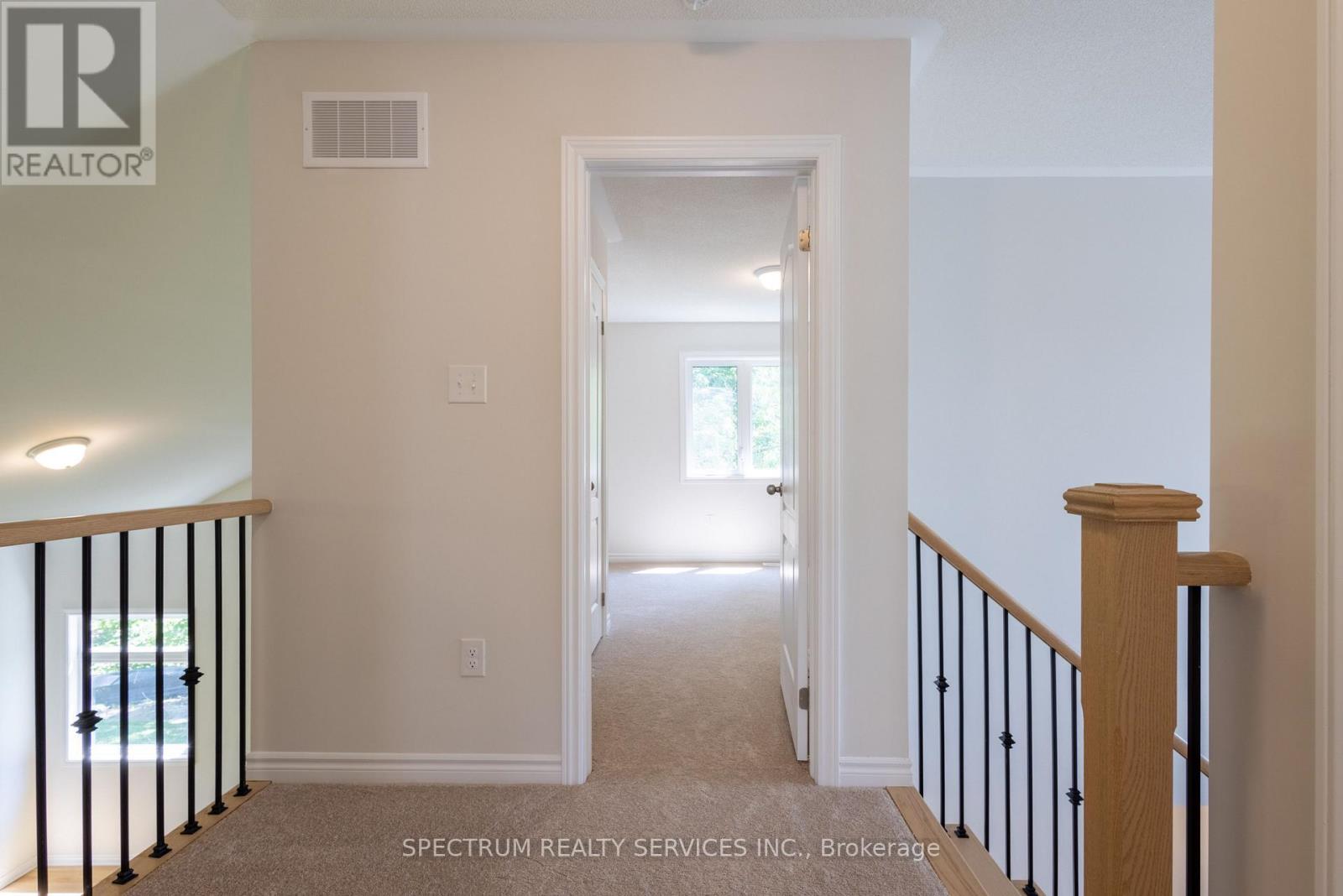 135 Marina Village Drive, Georgian Bay, Ontario  L0K 1S0 - Photo 27 - X12083668
