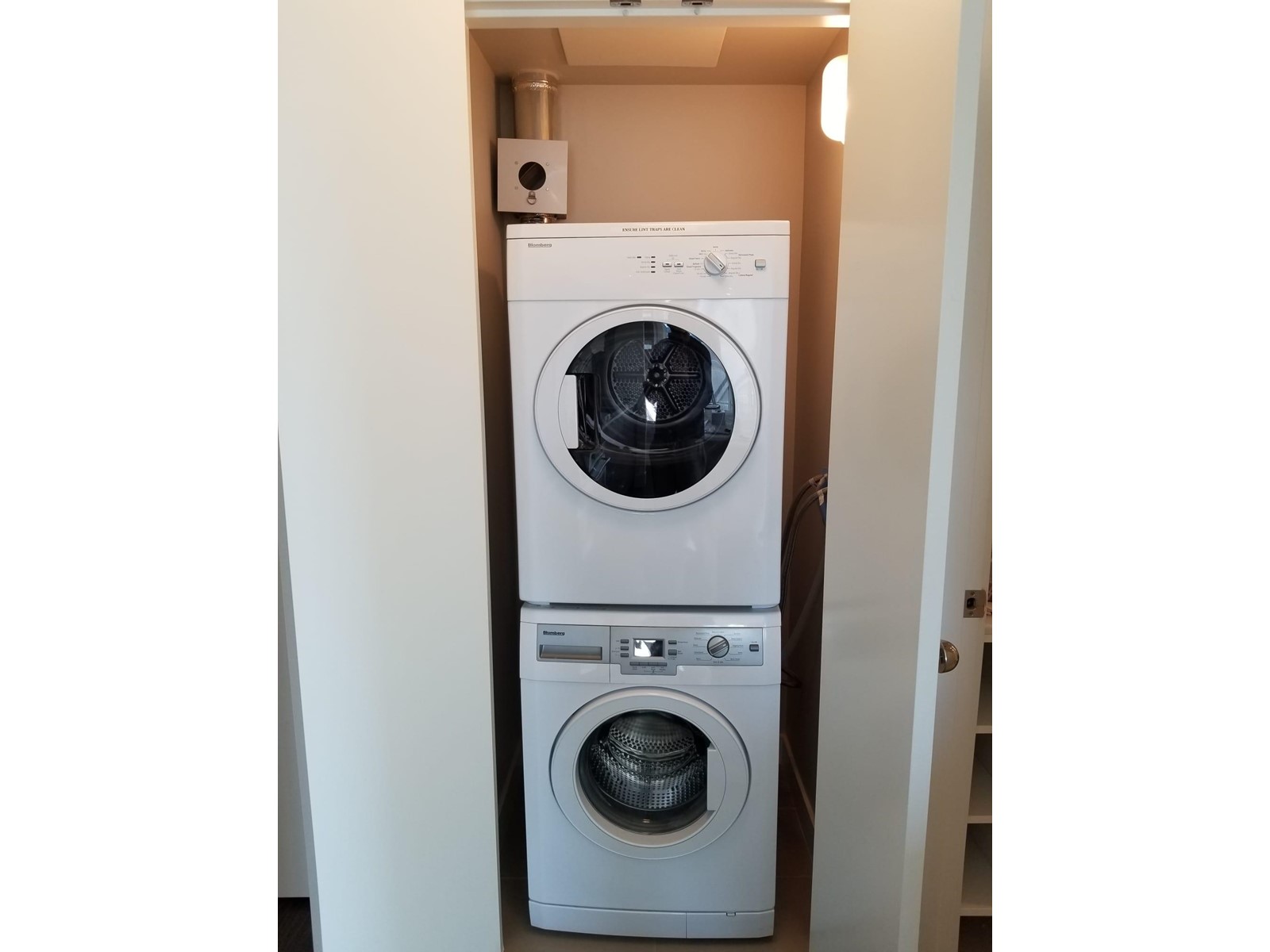 610 13398 104 Avenue, Surrey, British Columbia  V3T 1V6 - Photo 9 - R2989900