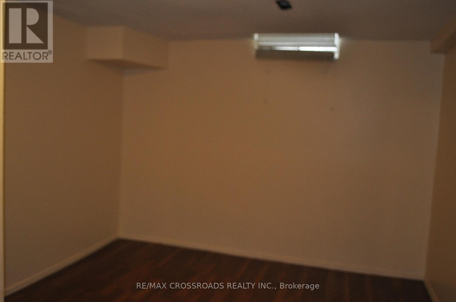 14 Glanvil Crescent, Toronto, Ontario  M1B 4S1 - Photo 2 - E12083682