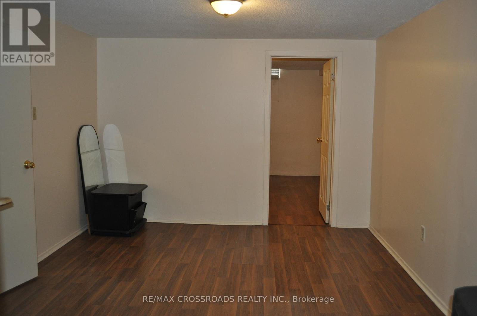 14 Glanvil Crescent, Toronto, Ontario  M1B 4S1 - Photo 6 - E12083682