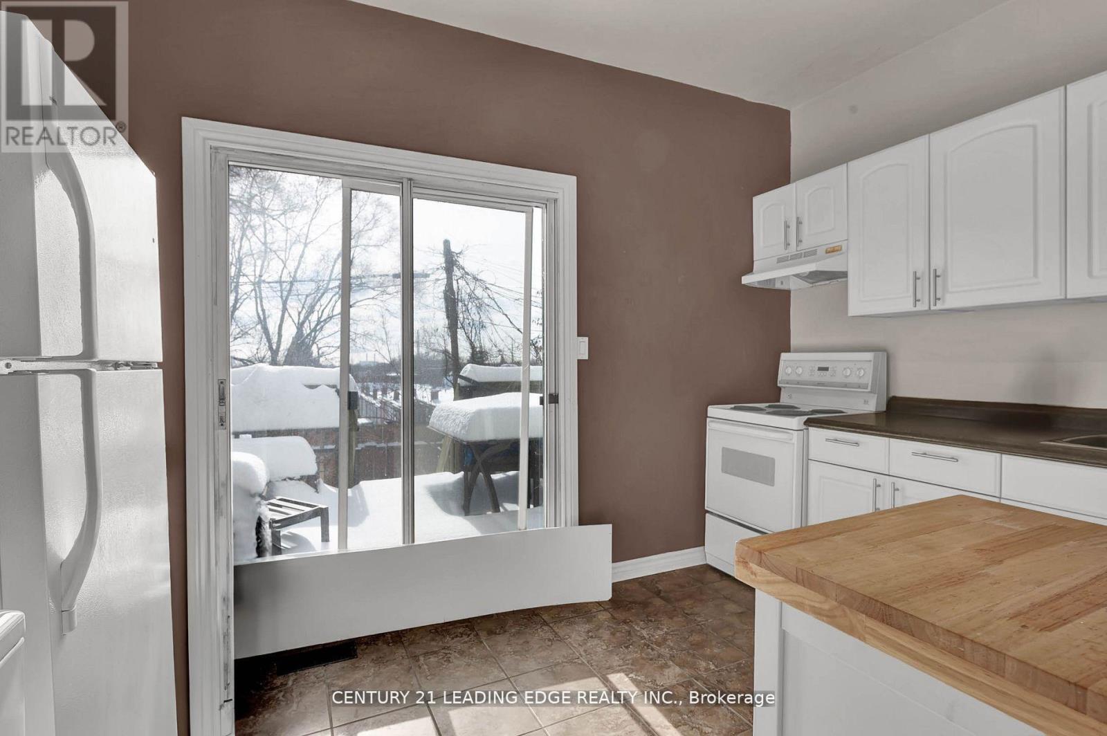 7 Hunter Street, Toronto, Ontario  M4J 1C1 - Photo 10 - E12083737