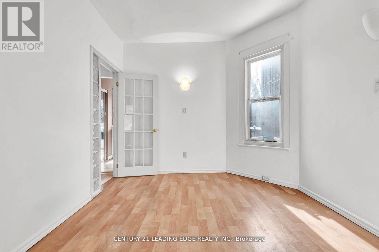 7 Hunter Street, Toronto, Ontario  M4J 1C1 - Photo 6 - E12083737