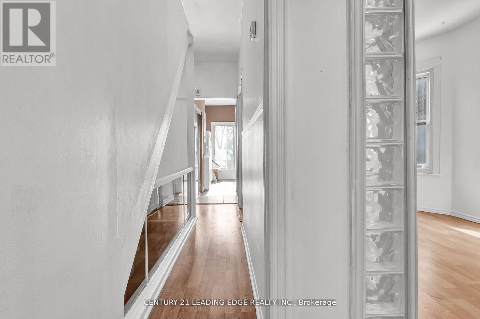7 Hunter Street, Toronto, Ontario  M4J 1C1 - Photo 8 - E12083737
