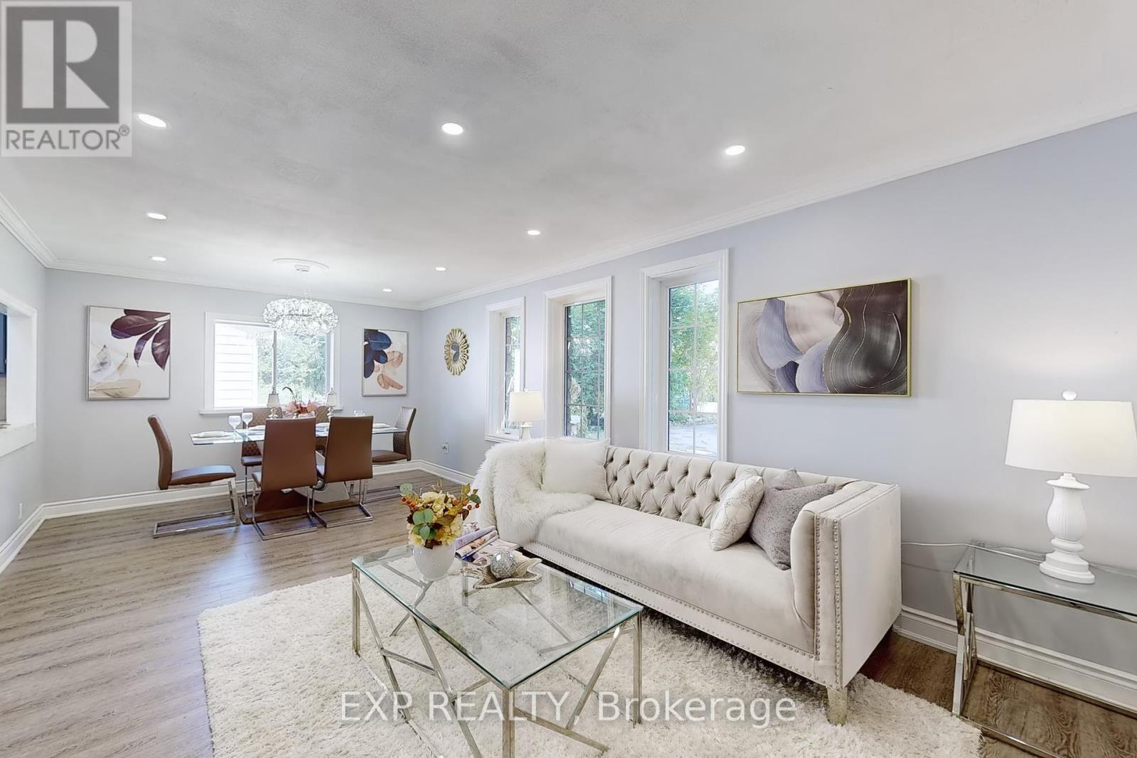 Property at 180 OLDE BAYVIEW AVENUE image 4