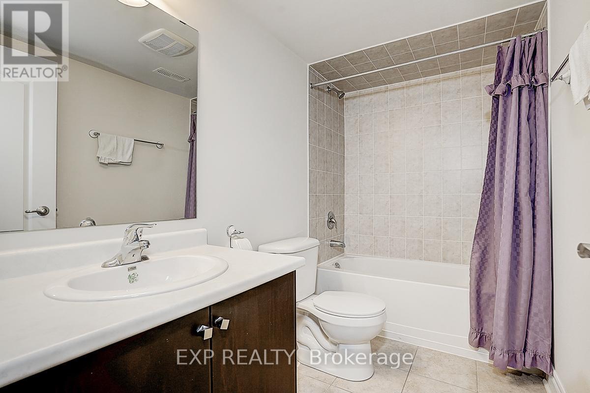 116 Dunlop Street, Richmond Hill, Ontario  L4C 0X1 - Photo 27 - N12083692