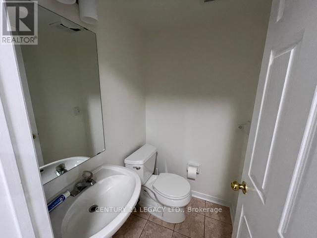 19 - 1168 Arena Road, Mississauga (Applewood), Ontario  L4Y 4K7 - Photo 7 - W12083686