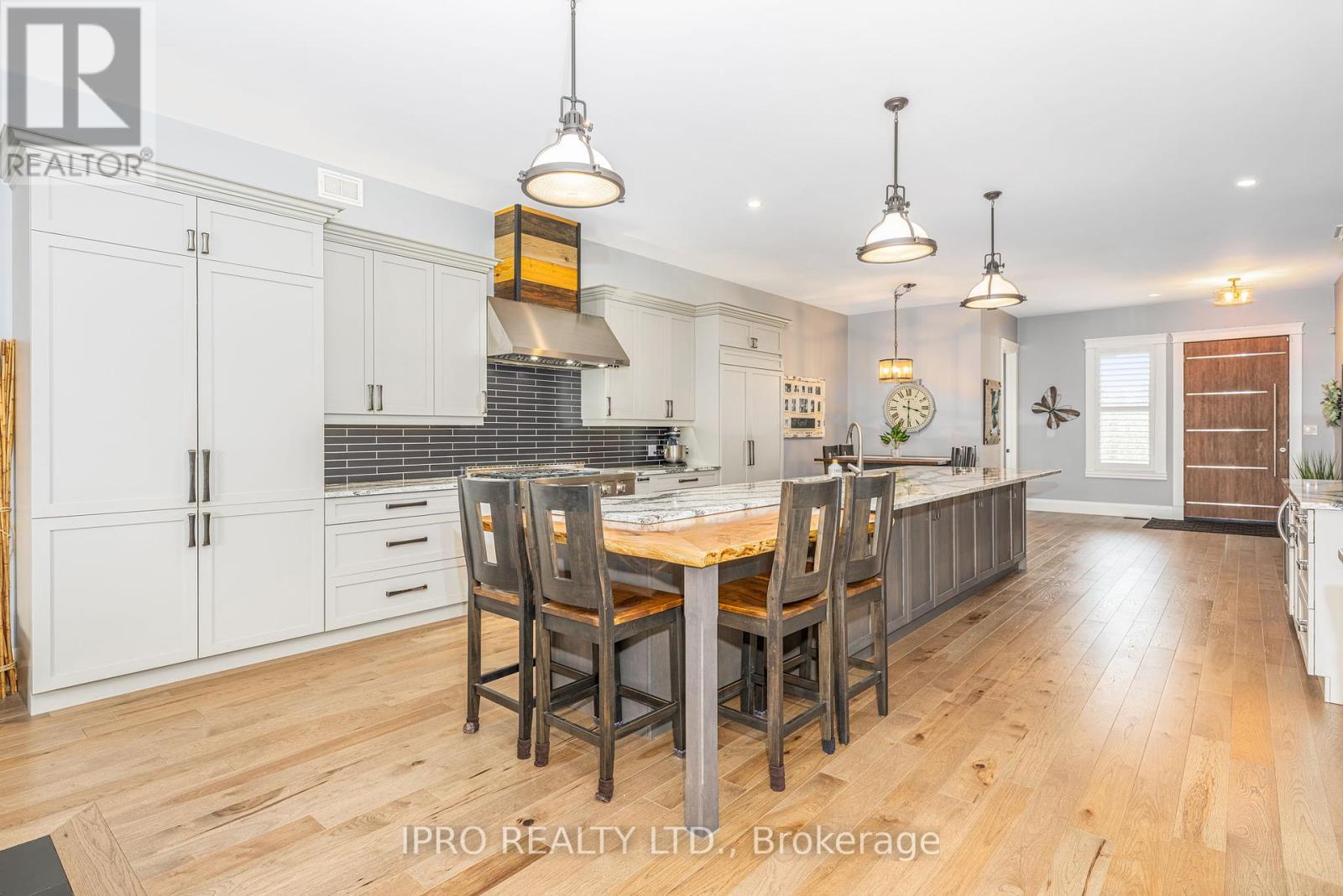 9449 Wellington 22 Road, Erin, Ontario  N0B 1Z0 - Photo 10 - X12083727