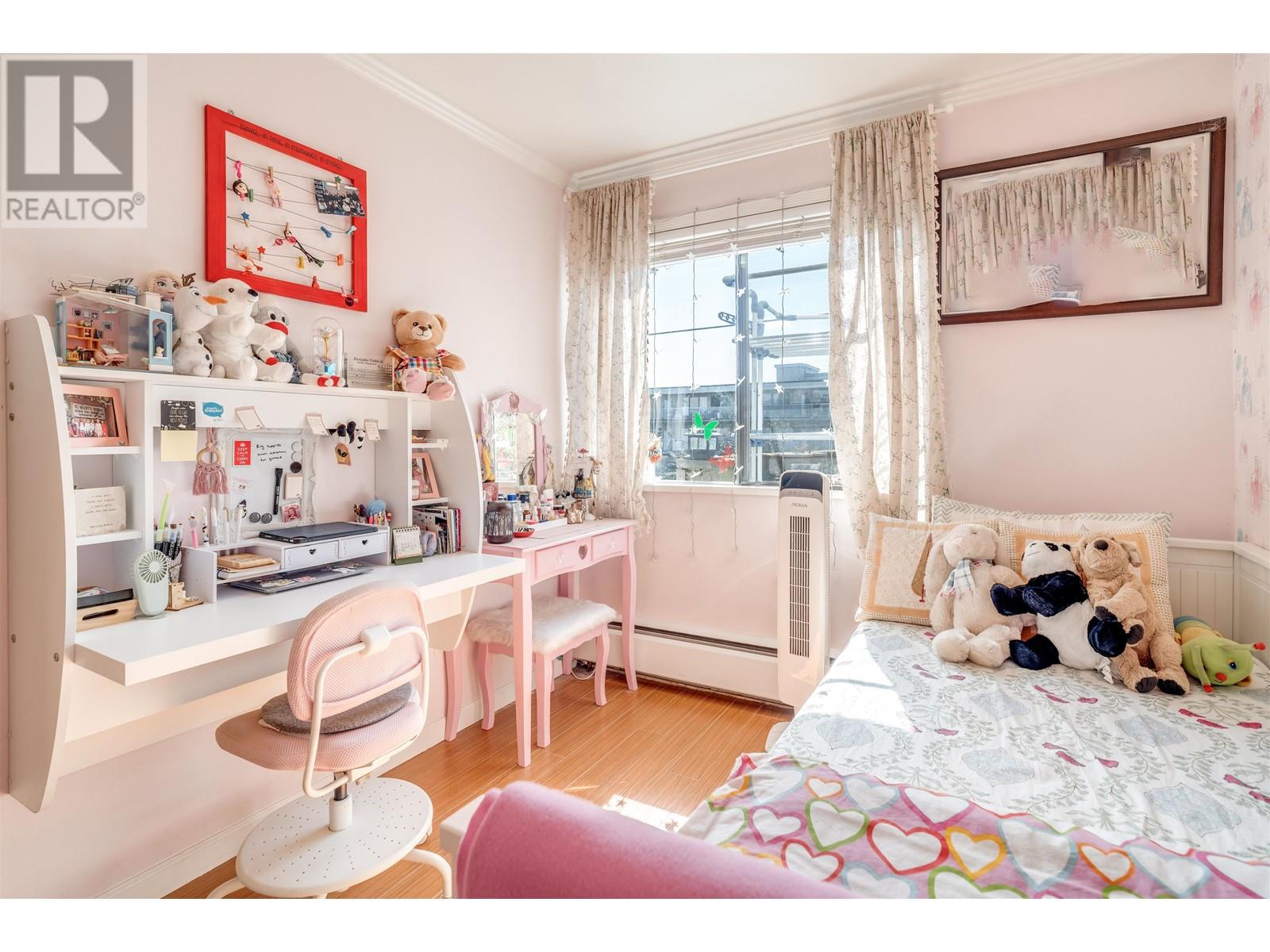 104 327 Ninth Street, New Westminster, British Columbia  V3M 3V8 - Photo 12 - R2990039