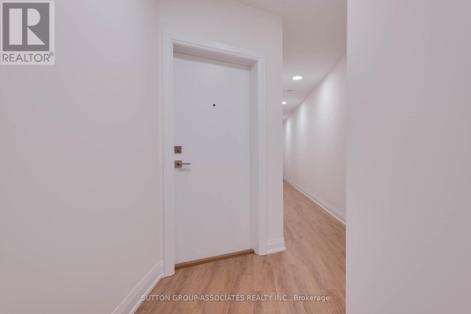 2b - 782a St Clair Avenue W, Toronto, Ontario  M6C 1B6 - Photo 3 - C12018538