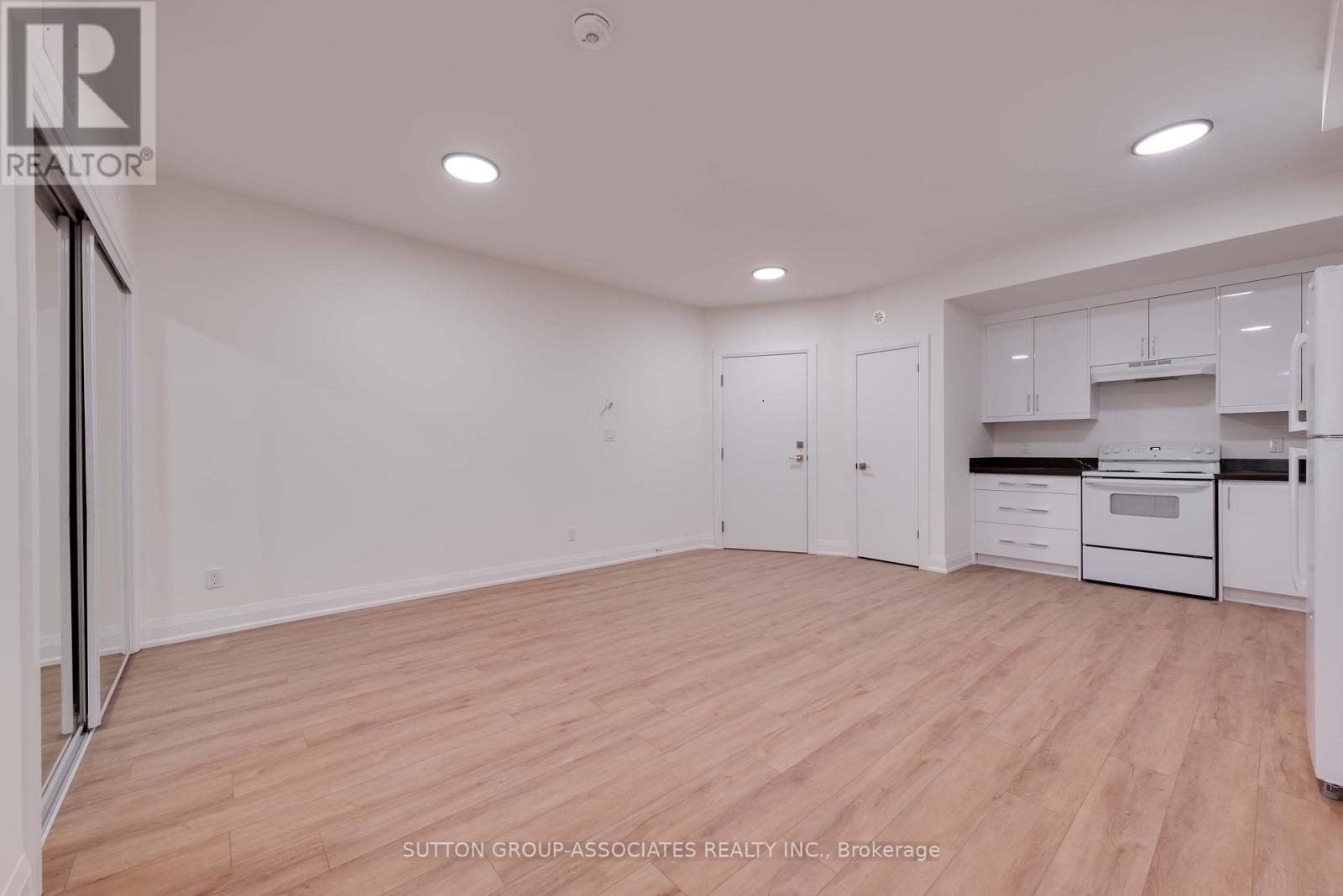 2b - 782a St Clair Avenue W, Toronto, Ontario  M6C 1B6 - Photo 4 - C12018538