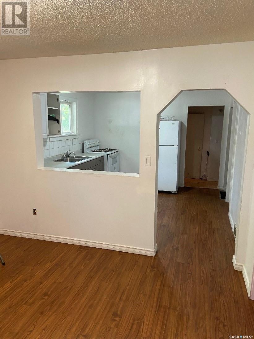 Property at 211 V AVENUE S image 3