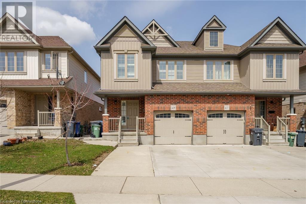 Property at 69 CURZON Crescent image 1